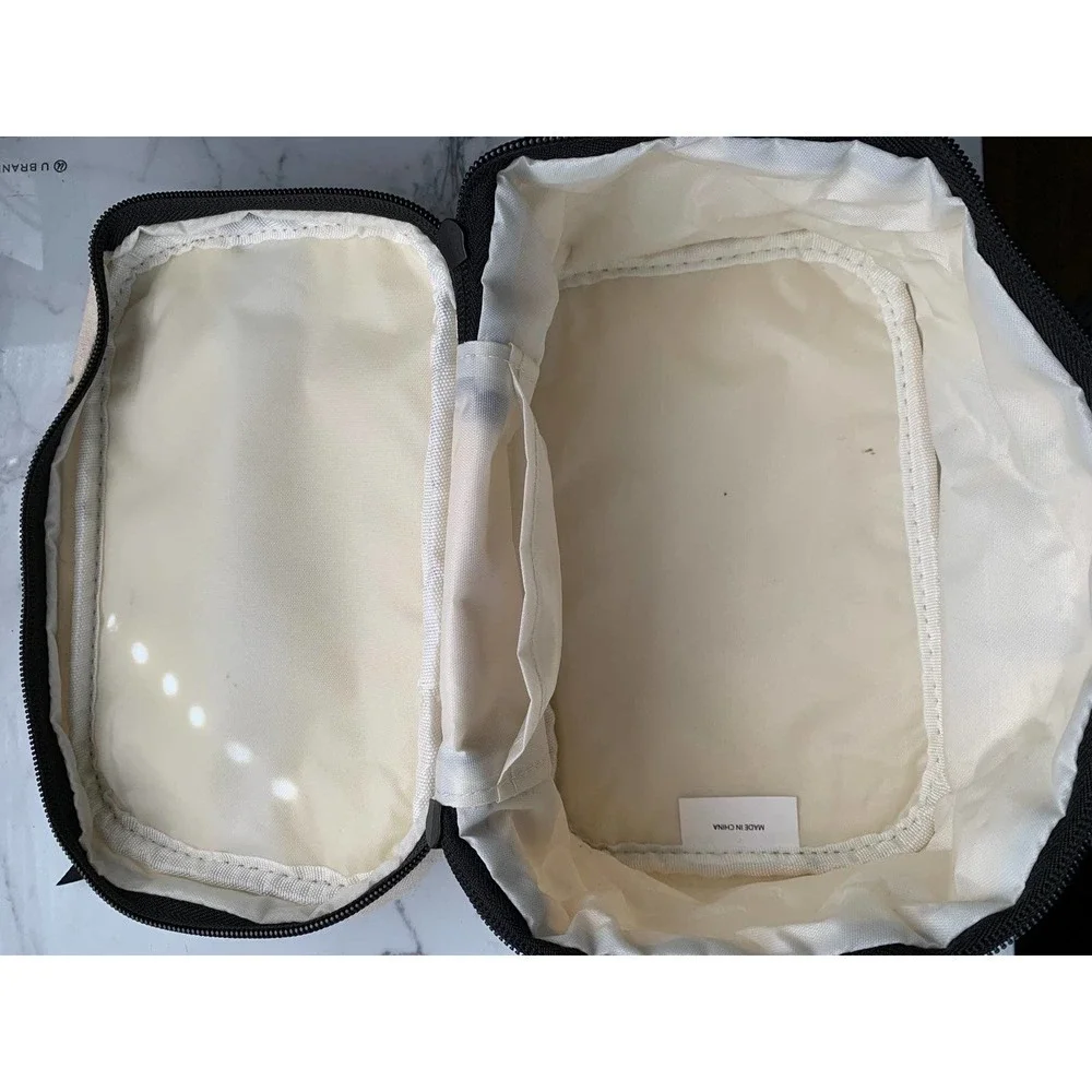 Hallmark Collectibles Makeup Bag‎